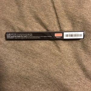 Younique Peachy Lip Liner